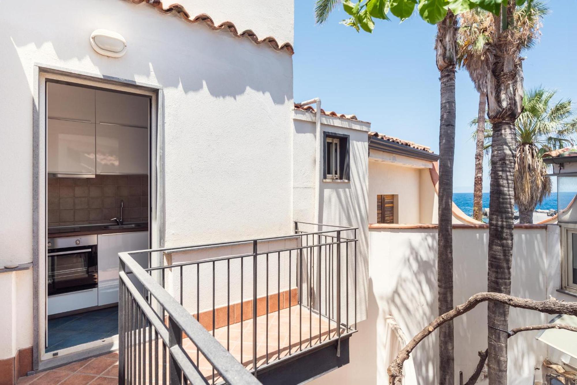 Blue54 - Pozzillo Sul Mare Fra L'Etna E Taormina Villa Екстериор снимка