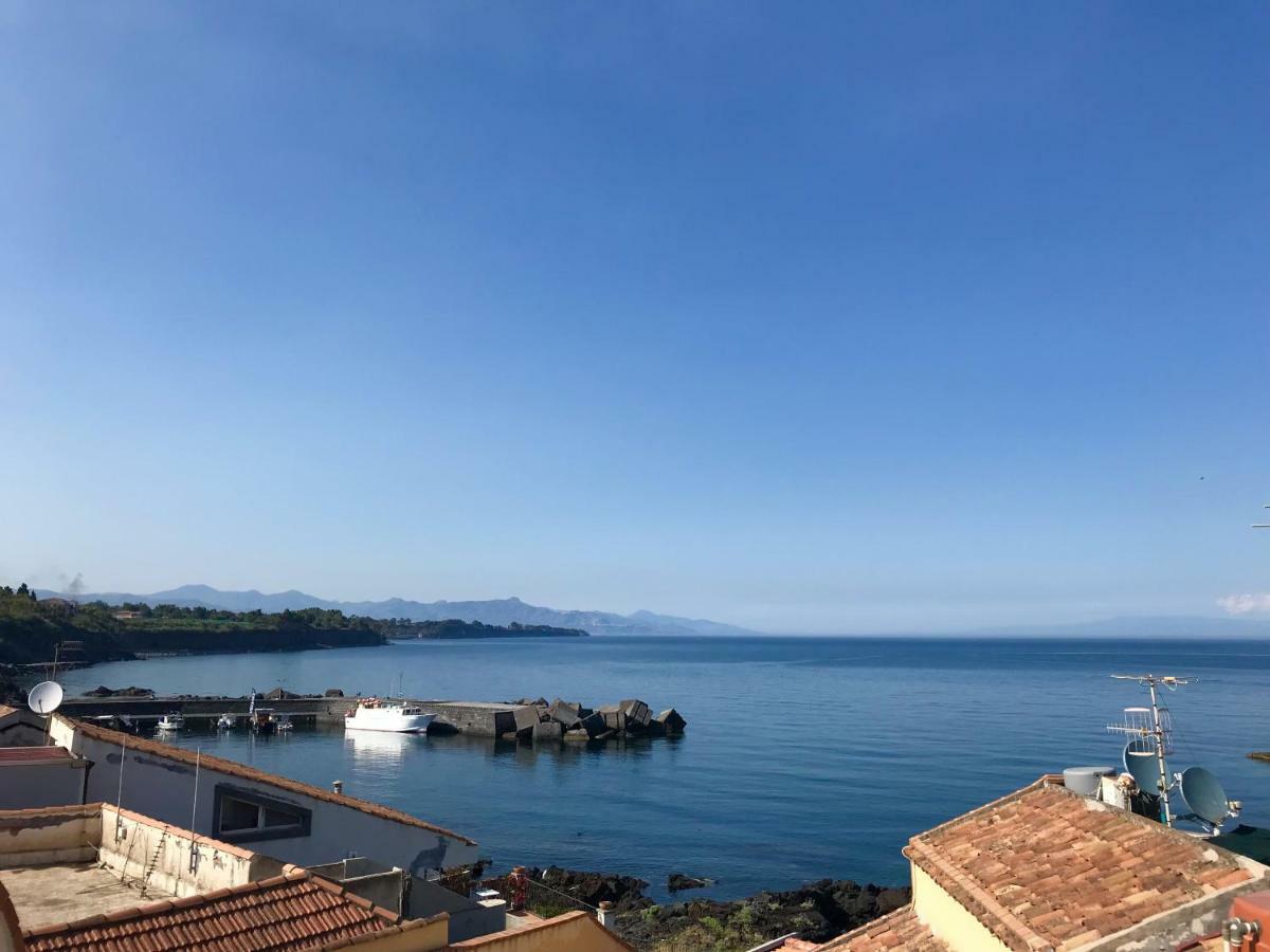 Blue54 - Pozzillo Sul Mare Fra L'Etna E Taormina Villa Екстериор снимка